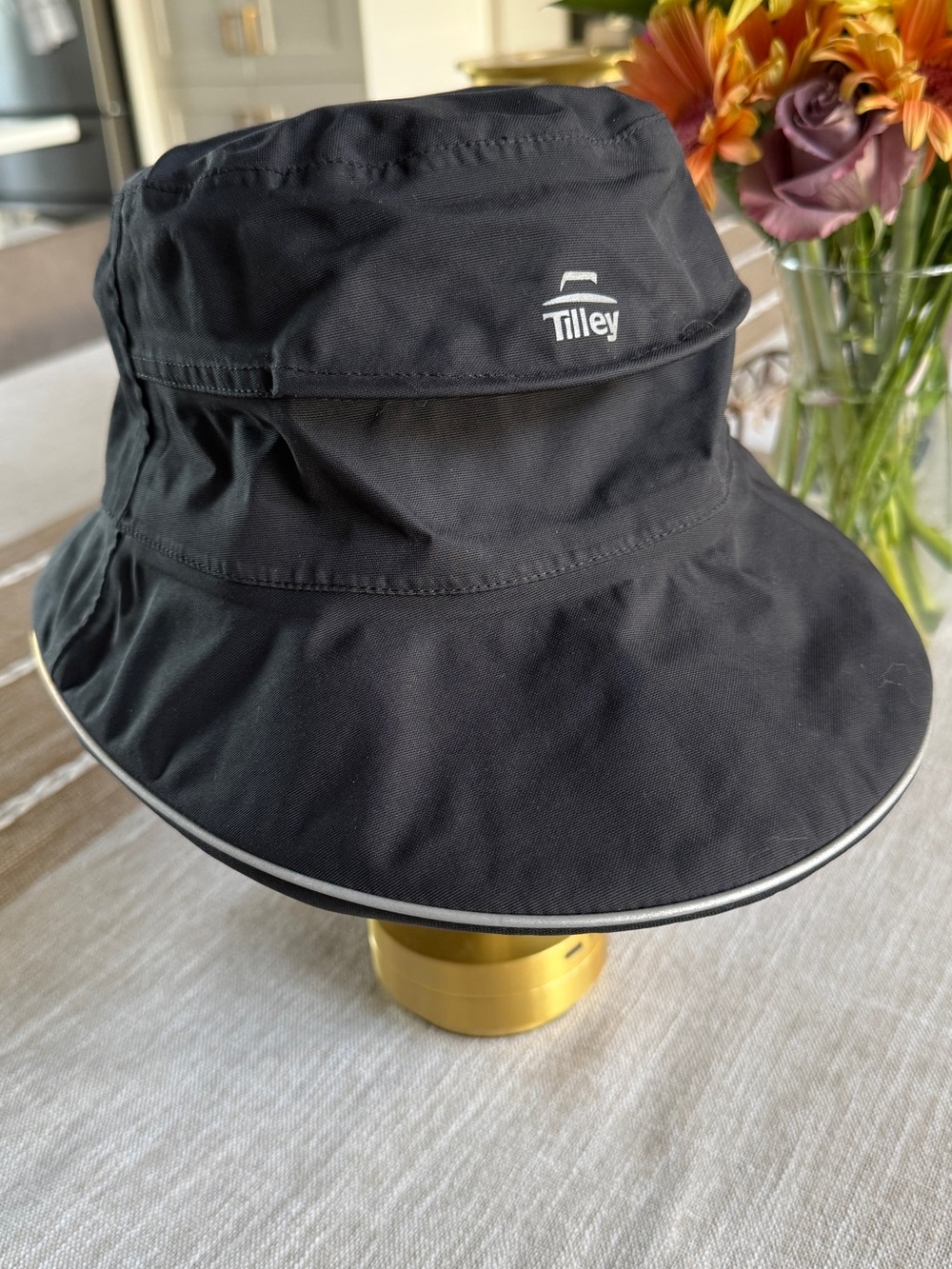 Women Tilley Black Bucket Hat with Reflective Trim